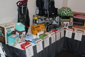 Prize Auction table 2016